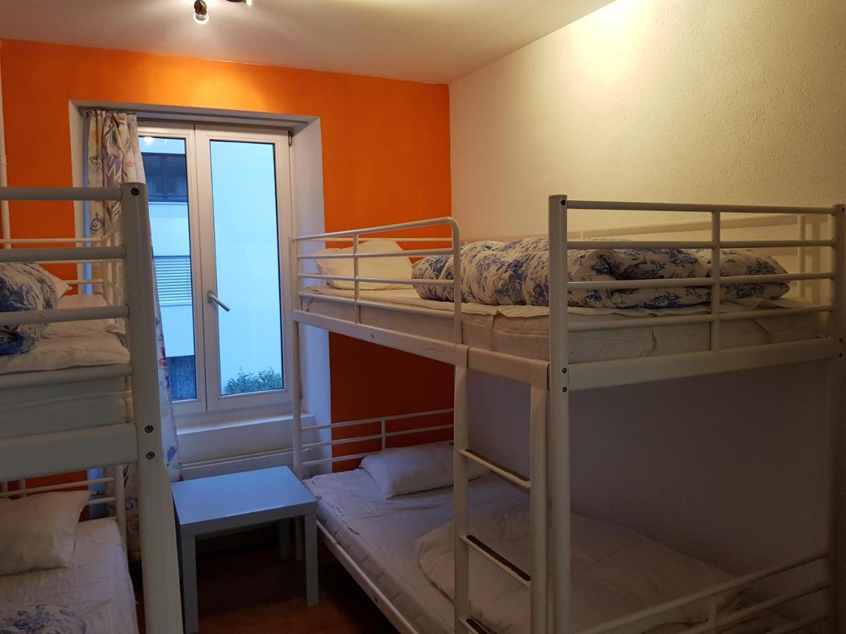 Bellpark Hostel Krienz Buitenkant foto